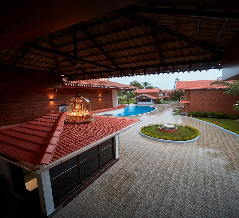 קולבה Sea Queen Beach Resort & Spa מראה חיצוני תמונה
