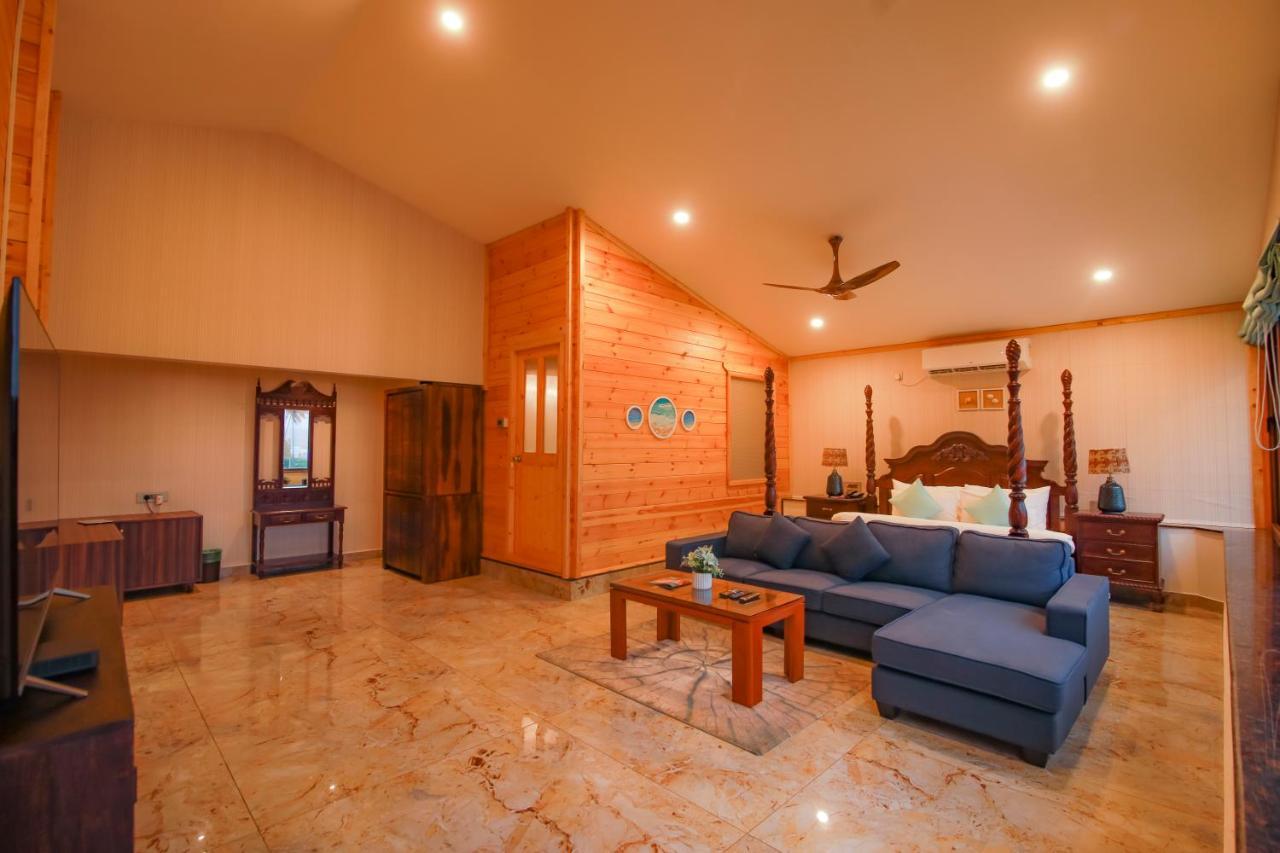 קולבה Sea Queen Beach Resort & Spa מראה חיצוני תמונה