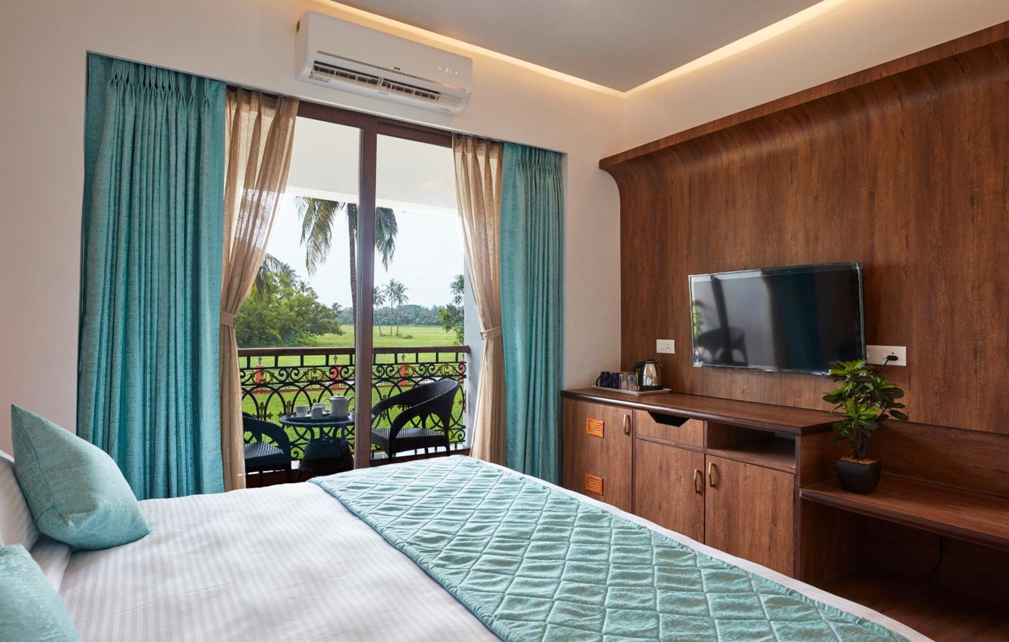 קולבה Sea Queen Beach Resort & Spa מראה חיצוני תמונה